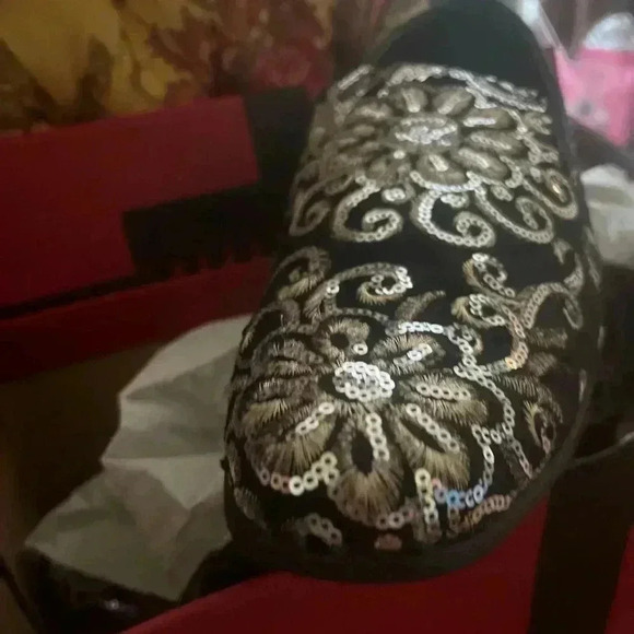 MENS AMALFI GOLD SEQUINS SHOES BLACK SZ 10.5 NIB main image 5